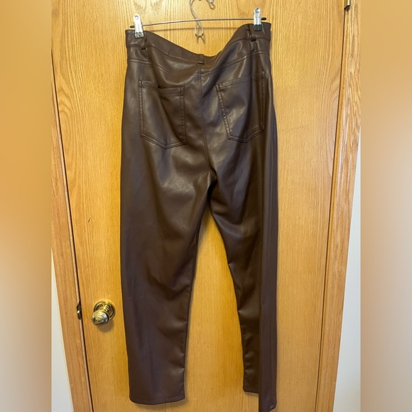 Dynamite brown leather pants - Picture 2 of 4
